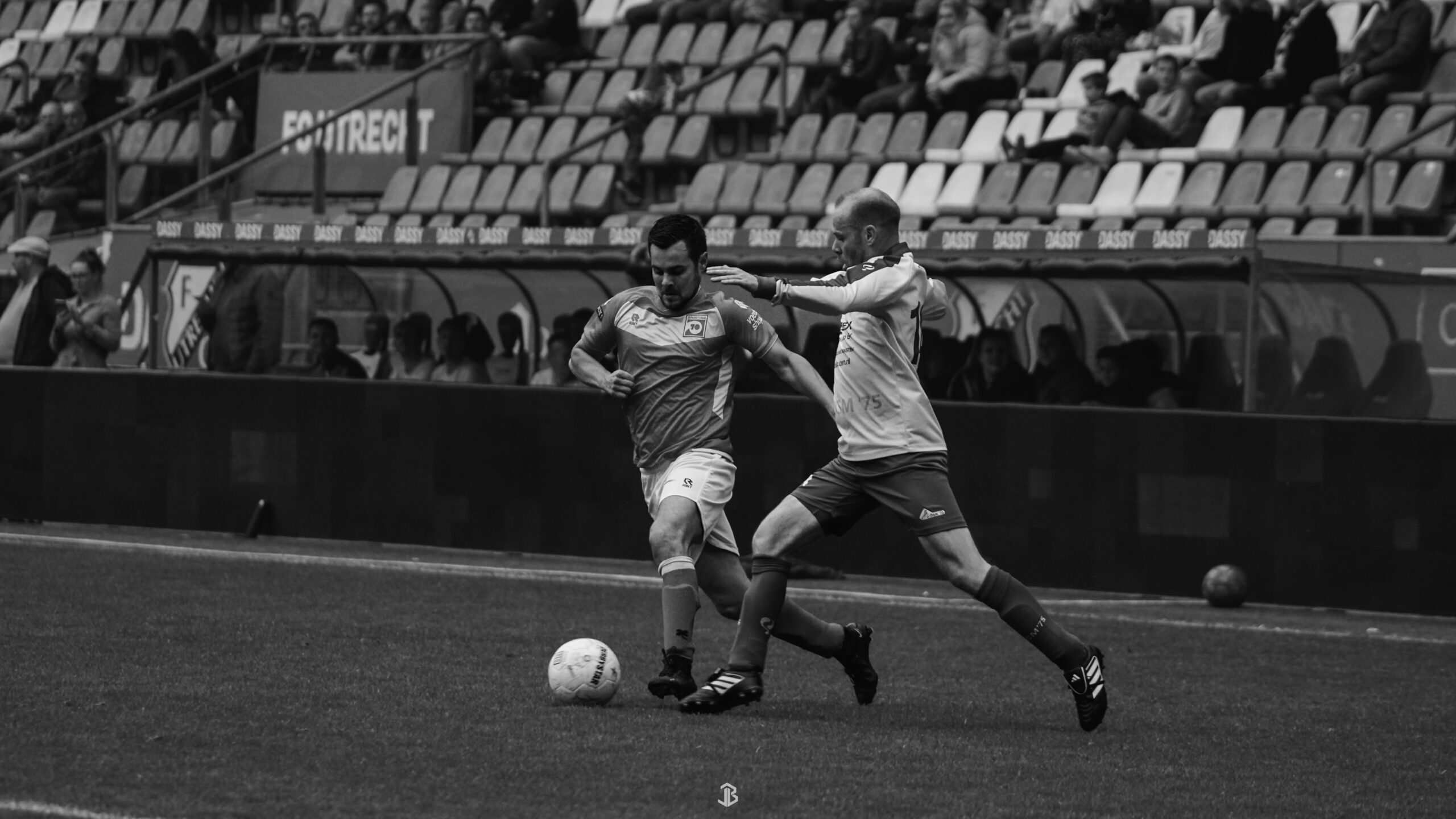 SPORTS PHOTOGRAPHY