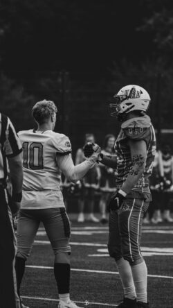 Freelance sportfotograaf legt sportmoment vast in actie